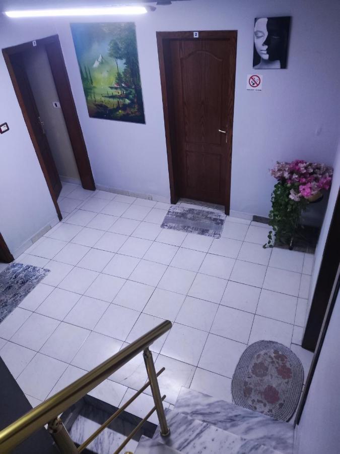 Dafina Hotel Tiranë Ngoại thất bức ảnh