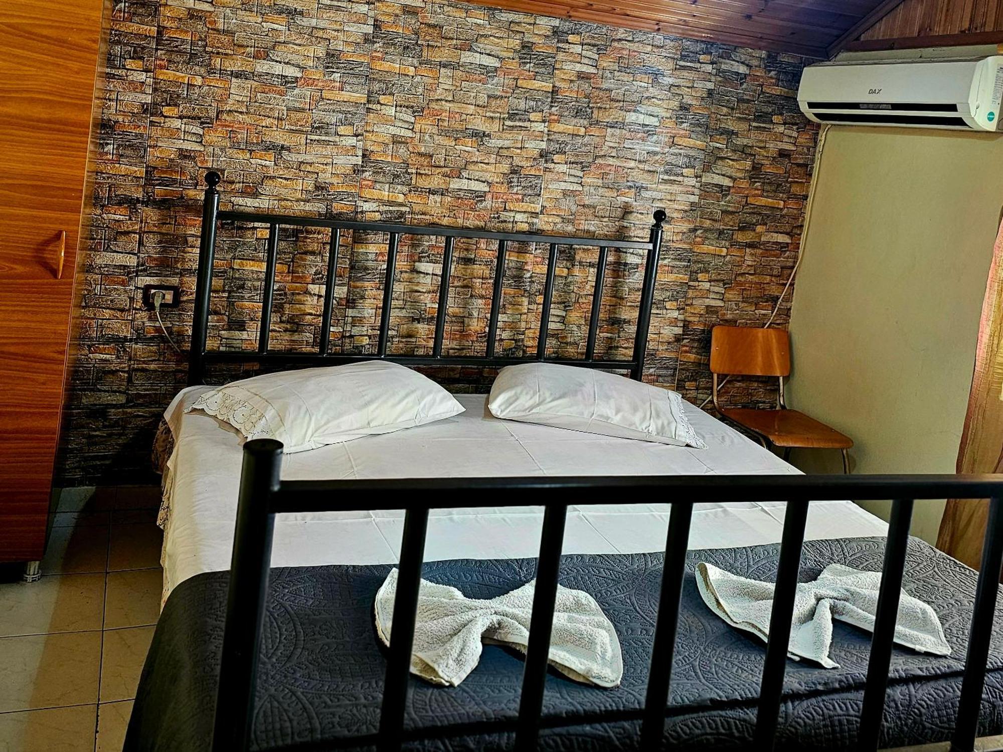 Dafina Hotel Tiranë Ngoại thất bức ảnh
