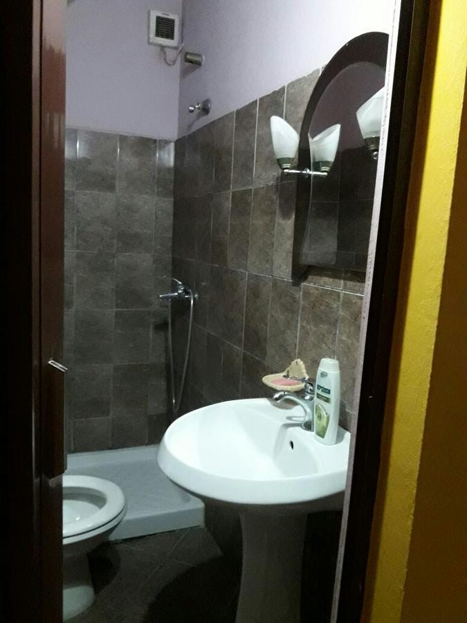 Dafina Hotel Tiranë Ngoại thất bức ảnh