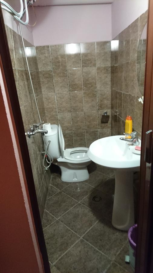 Dafina Hotel Tiranë Ngoại thất bức ảnh